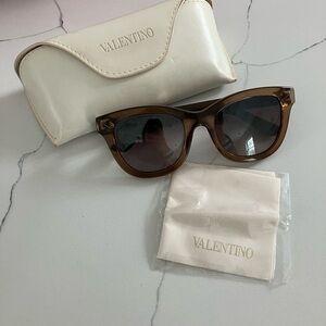 Authentic Valentino brown sunglasses